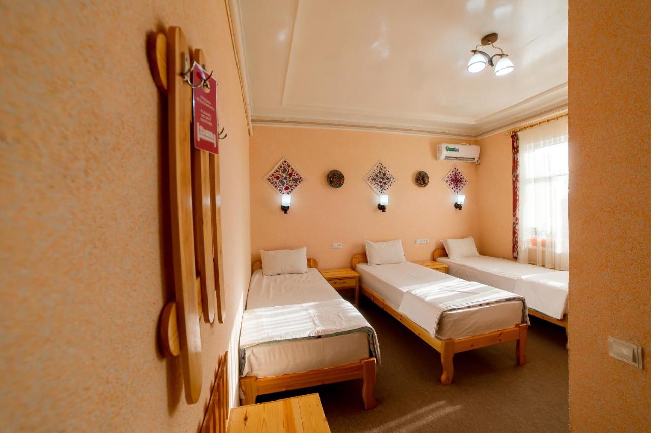 Islam Khodja Hotel Khiva ภายนอก รูปภาพ