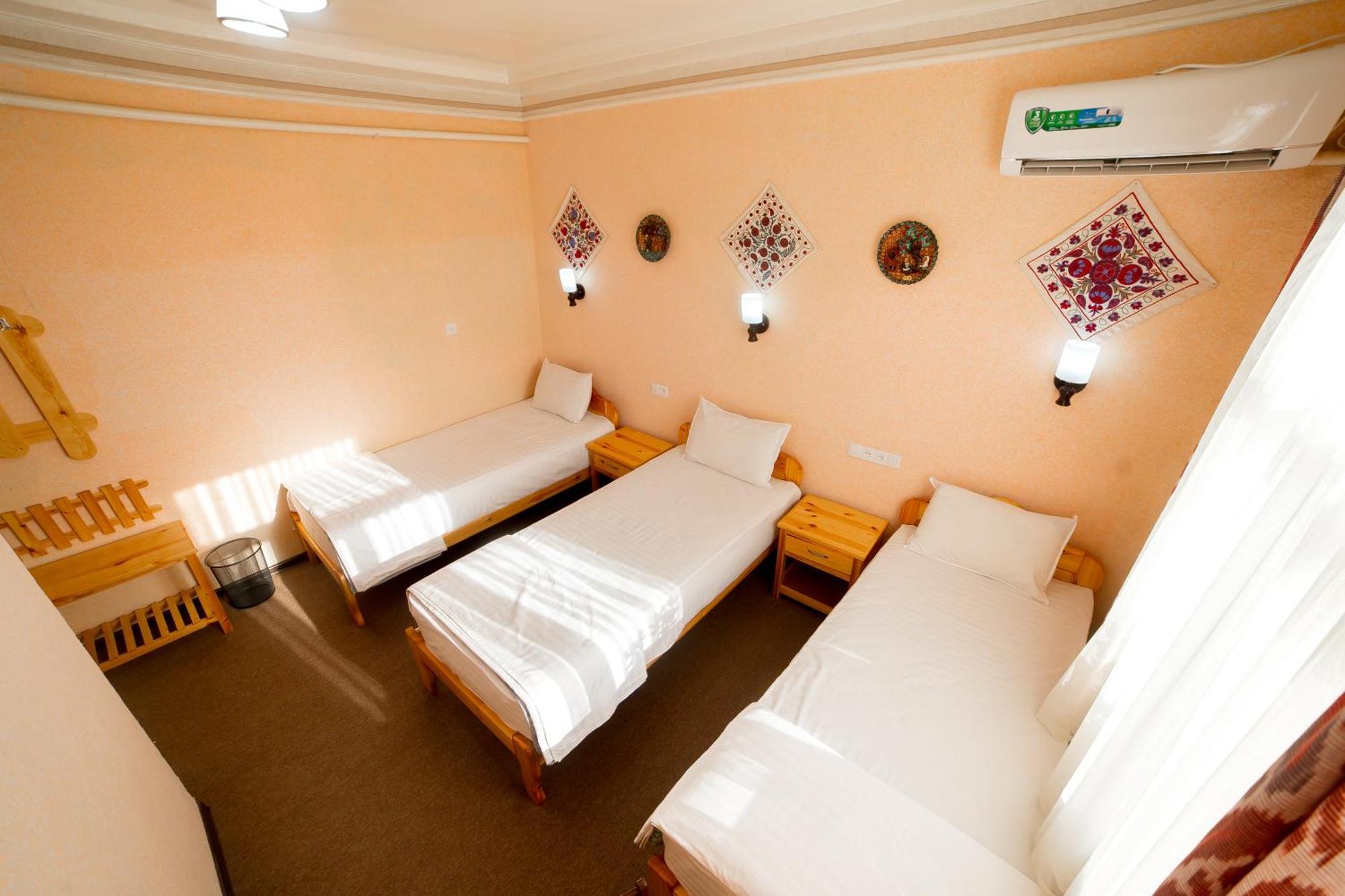 Islam Khodja Hotel Khiva ภายนอก รูปภาพ